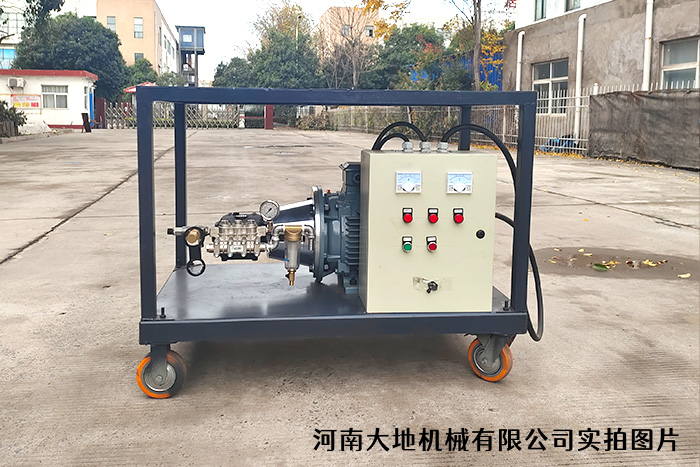 二手設(shè)備翻新除銹、除漆清洗機(jī)